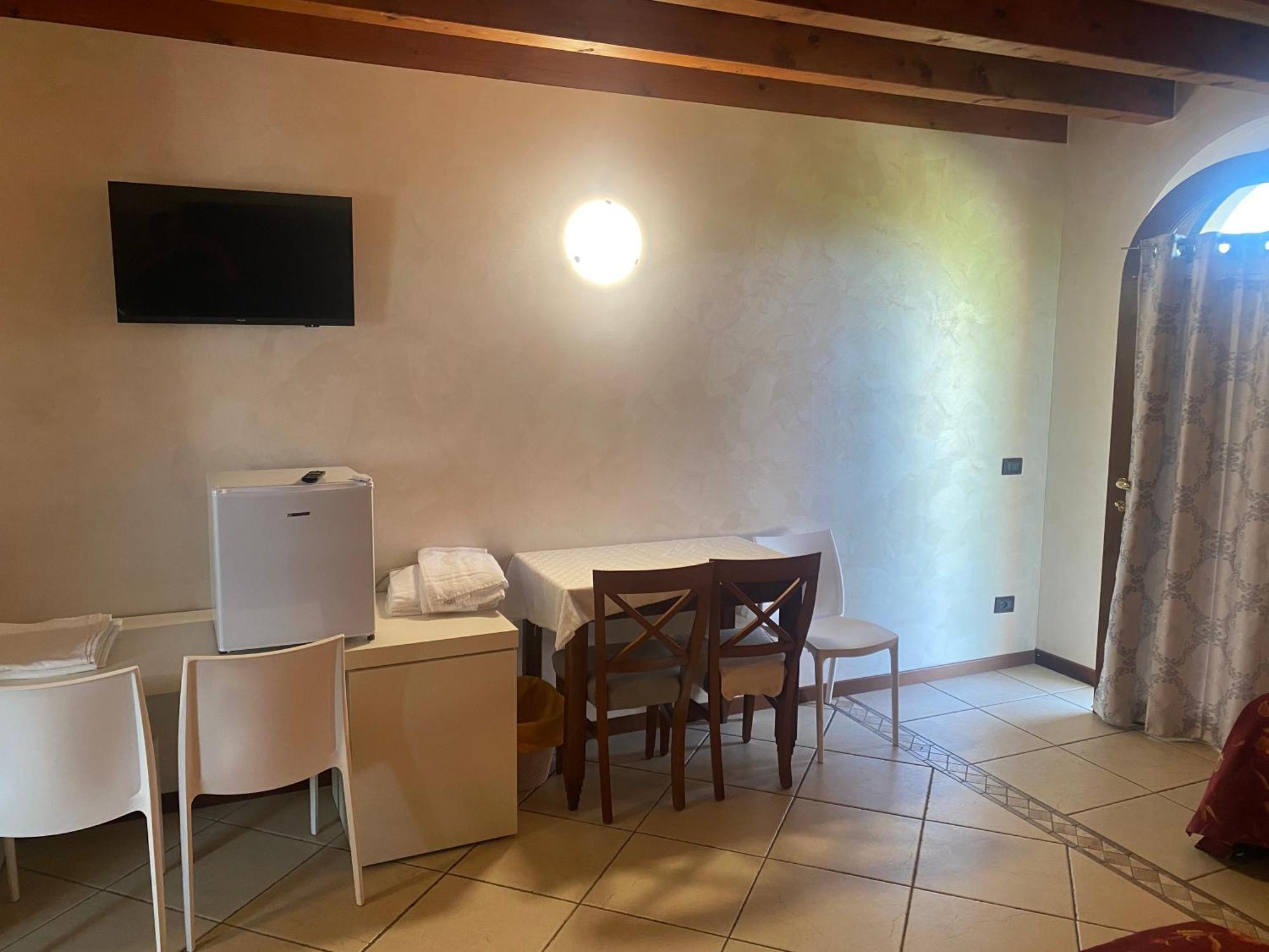 Albergo Le Piante Manerba del Garda Extérieur photo