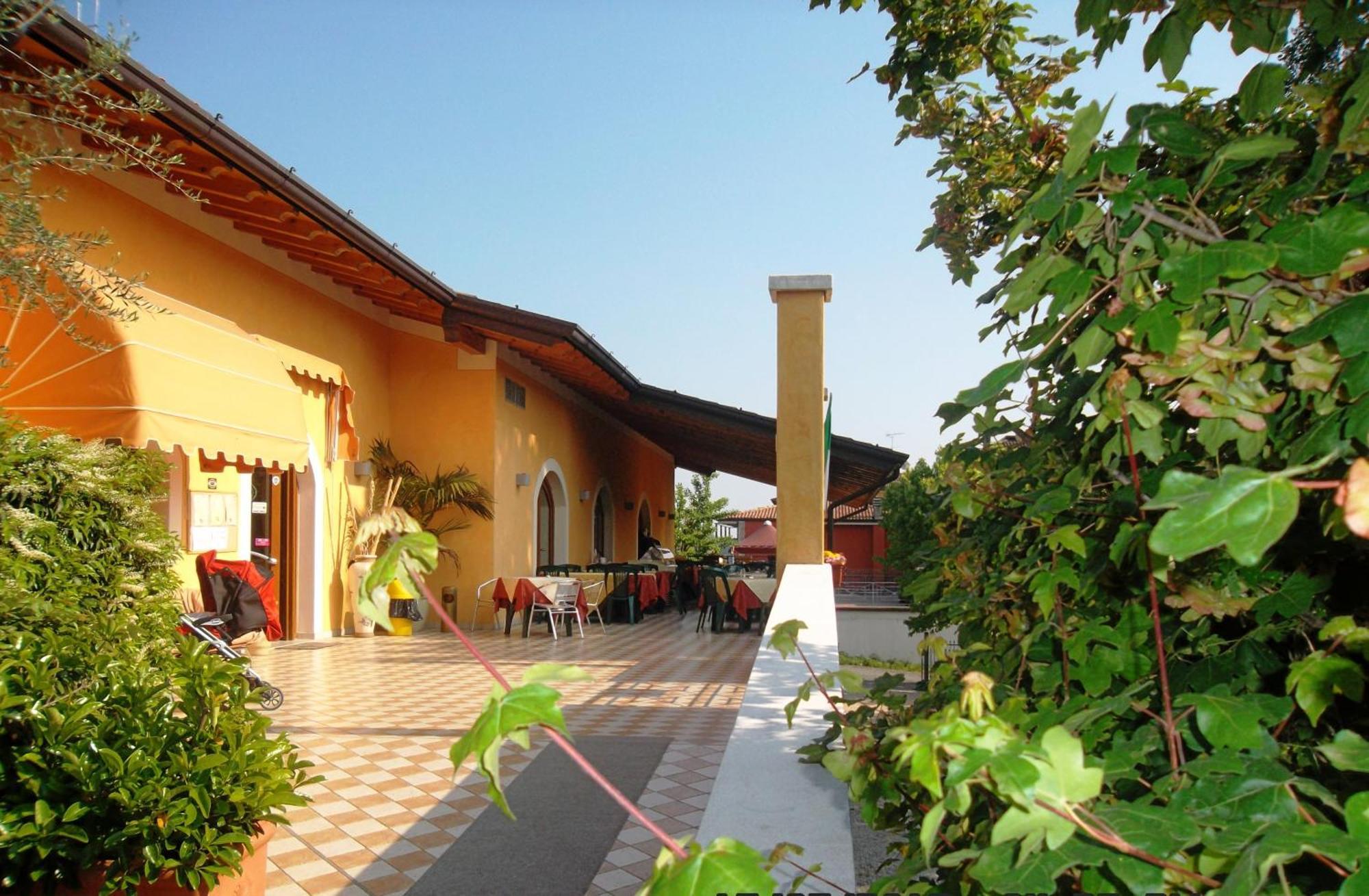 Albergo Le Piante Manerba del Garda Extérieur photo